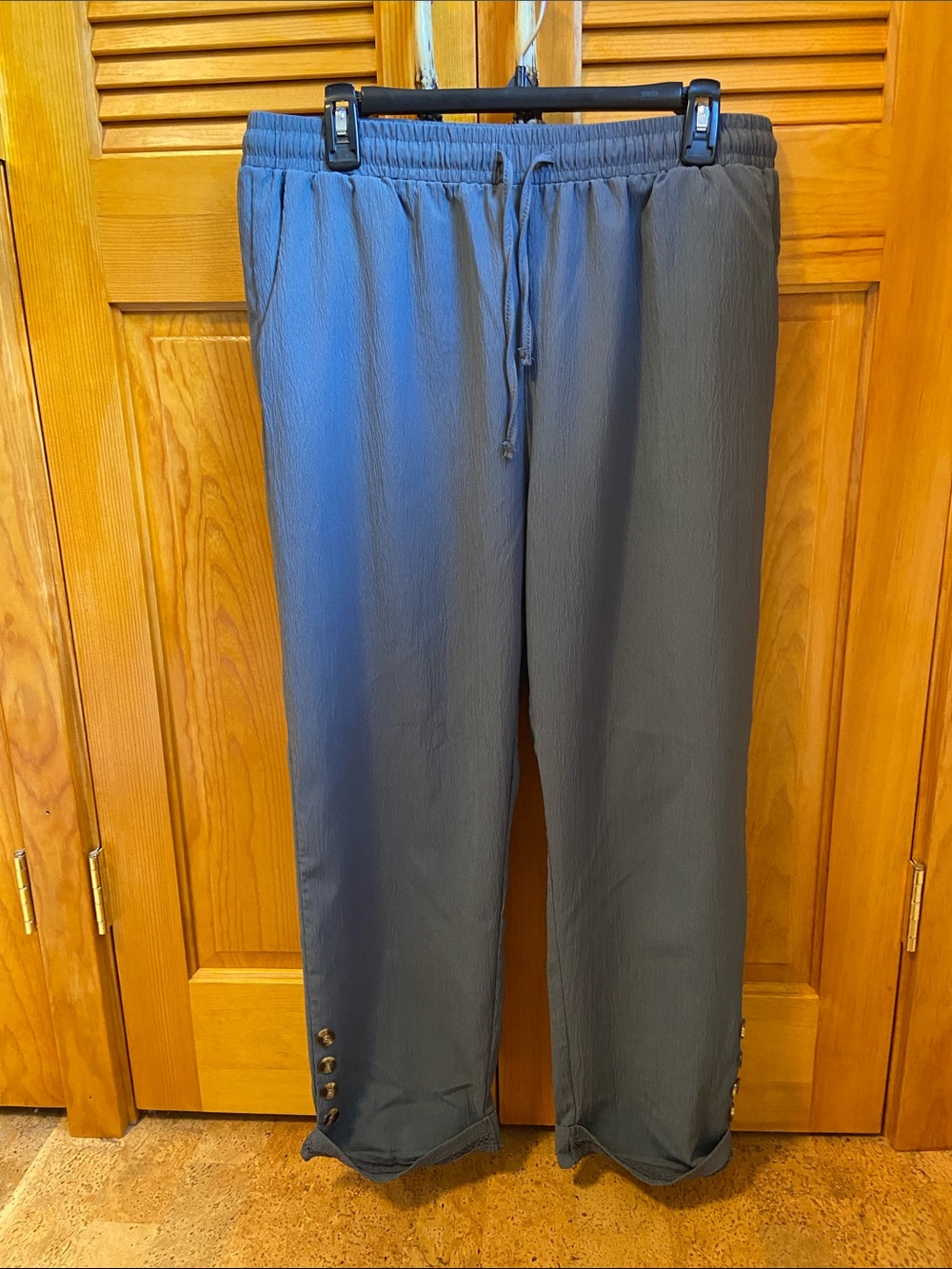 Women’s Drawstring Pants in Slate Gray
